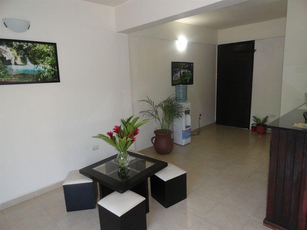 Hotel D' Santiago Palenque Buitenkant foto