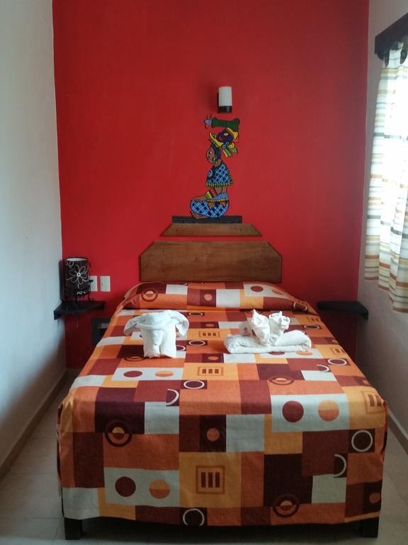 Hotel D' Santiago Palenque Buitenkant foto