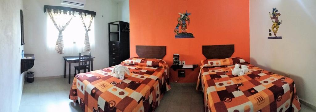 Hotel D' Santiago Palenque Buitenkant foto
