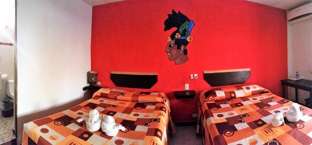 Hotel D' Santiago Palenque Buitenkant foto