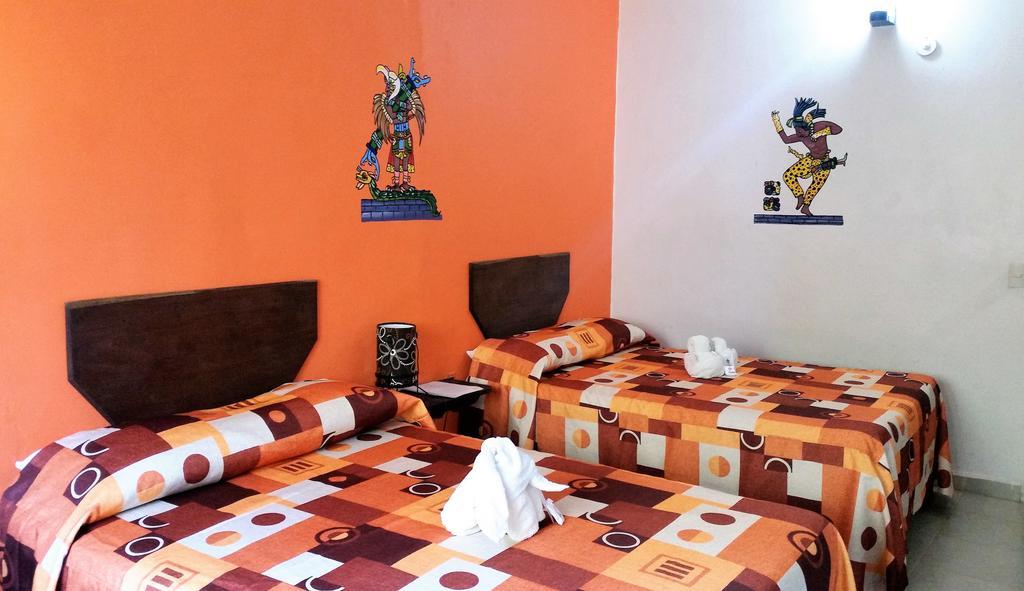 Hotel D' Santiago Palenque Buitenkant foto