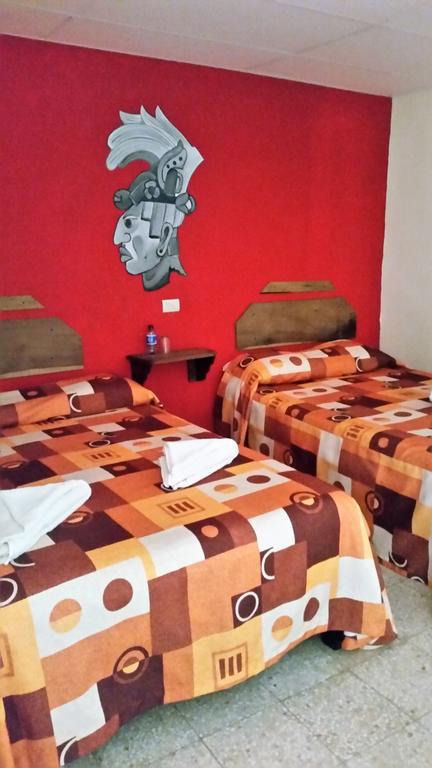 Hotel D' Santiago Palenque Buitenkant foto
