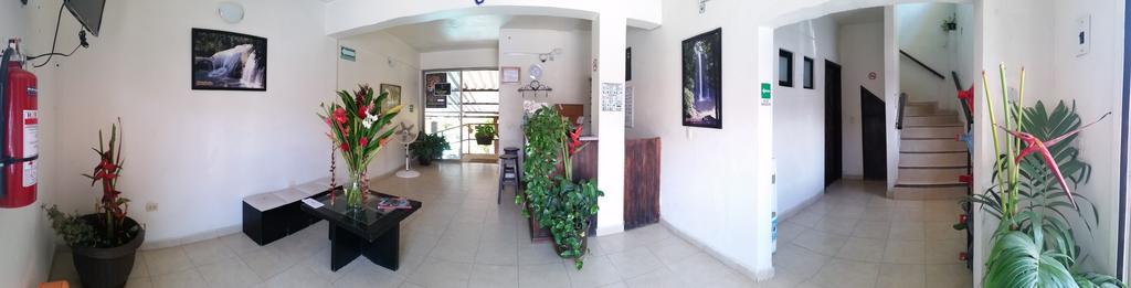 Hotel D' Santiago Palenque Buitenkant foto